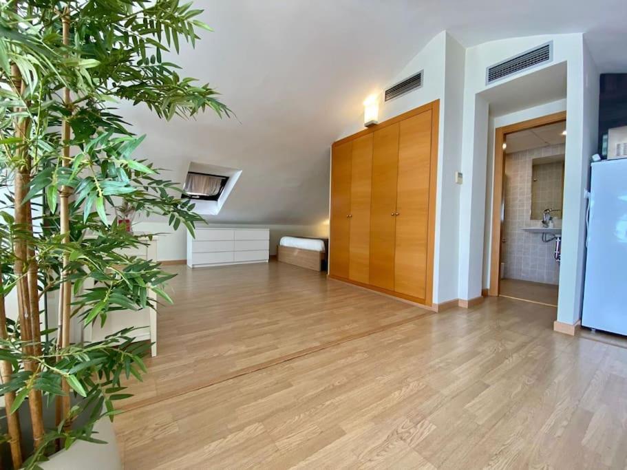 Exclusive Beachfront Penthouse Almayate Alto Exterior foto